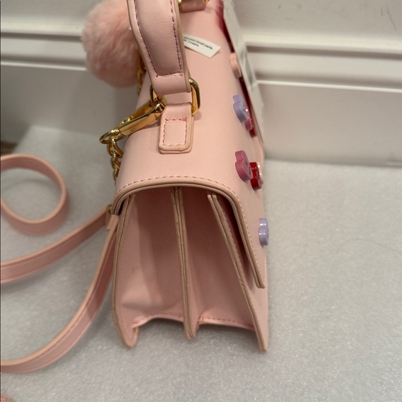 Betsey Johnson Valentine’s Day heart messages crossbody bag NWT heart charm - Picture 5 of 9